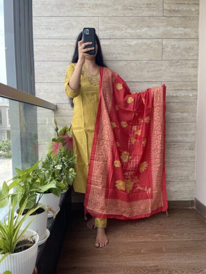 AV22-Premium Party Wear Roman Silk  3Pc Kurta, Pant, Dupatta Set