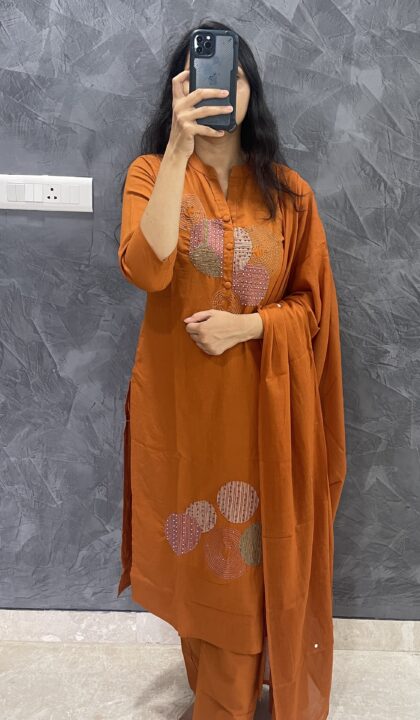 AV36- Pure Cotton Straight Cut Kurta ,Pant, Dupatta Set