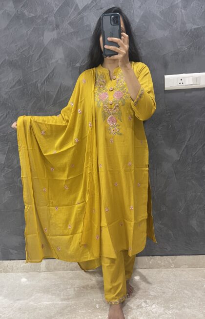 AV03- Premium Flex Cotton 3 Pc Straight Cut Kurta ,Pant, Dupatta set