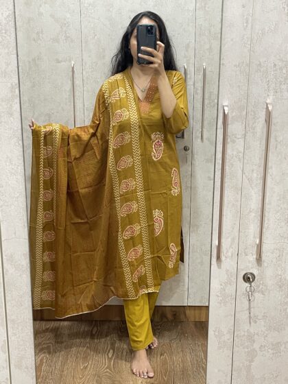 AV37- Pure Cotton Straight Cut Kurta ,Pant, Dupatta Set