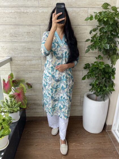 AV48- Pure Cotton Straight Cut Kurta