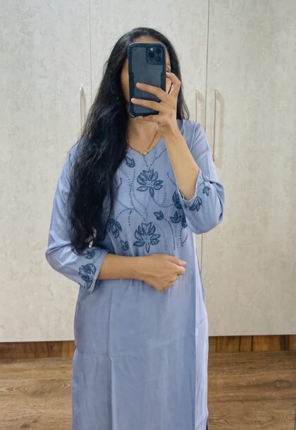 AV47 - Premium Heavy Rayon Hand Embroidery Straight Cut Kurta