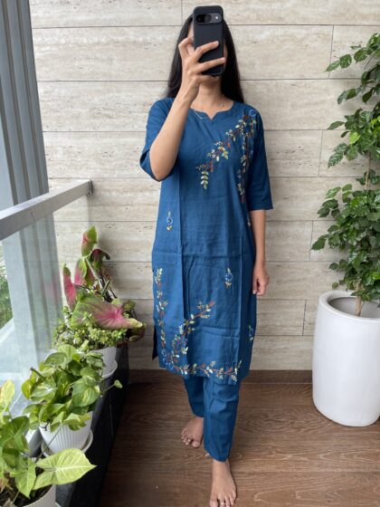 AV69 - Vatican Fabric Hand Embroidery 2Pc Kurta & Pant Set