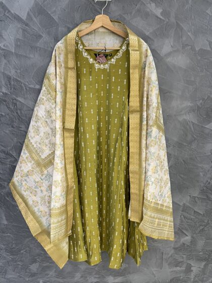 AV87- Premium Party wear Mul Chanderi 3Pc Kurta, Pant, Dupatta Set