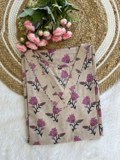 AV15 - Pure Jaipur Cotton Straight Cut Kurta