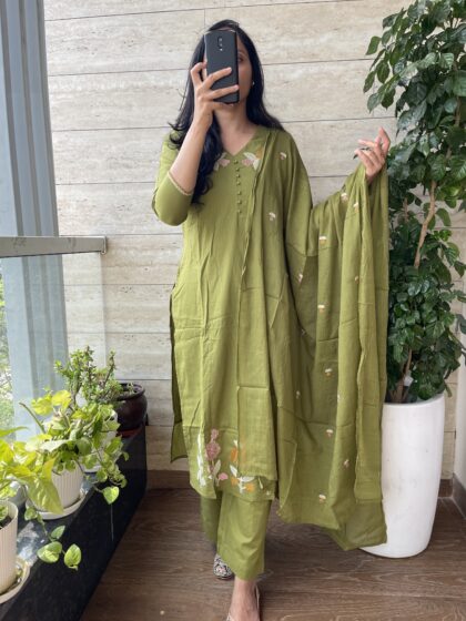 AV13- Premium Cotton Straight Cut 3 Pc Kurta(With Lining) ,Pant, Dupatta Set