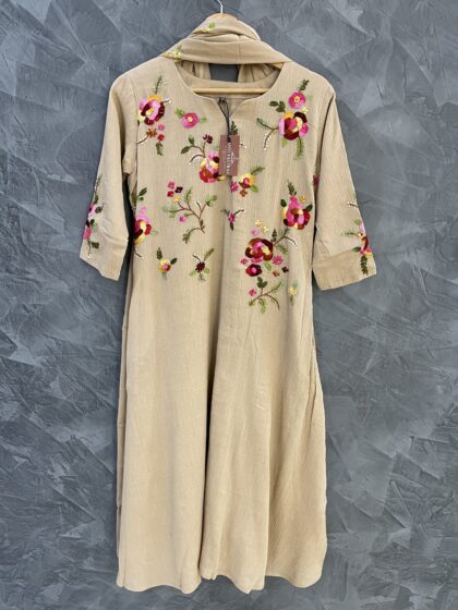 AV118- Crushed Mul Cotton A line Hand Embroidery 3Pc Kurta , Pant, Dupatta Set