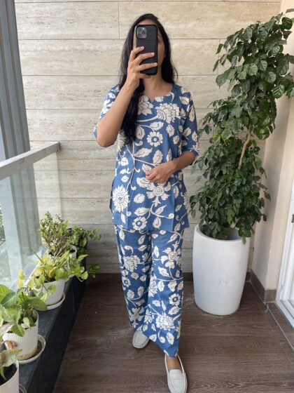 AV140- Premium Flex Cotton  Straight Cut 2Pc Kurta & Pant Set / Co Ord Set